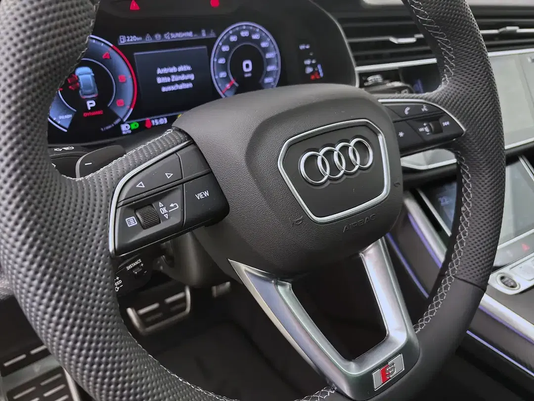 Audi Q8 - Thumbnail 13