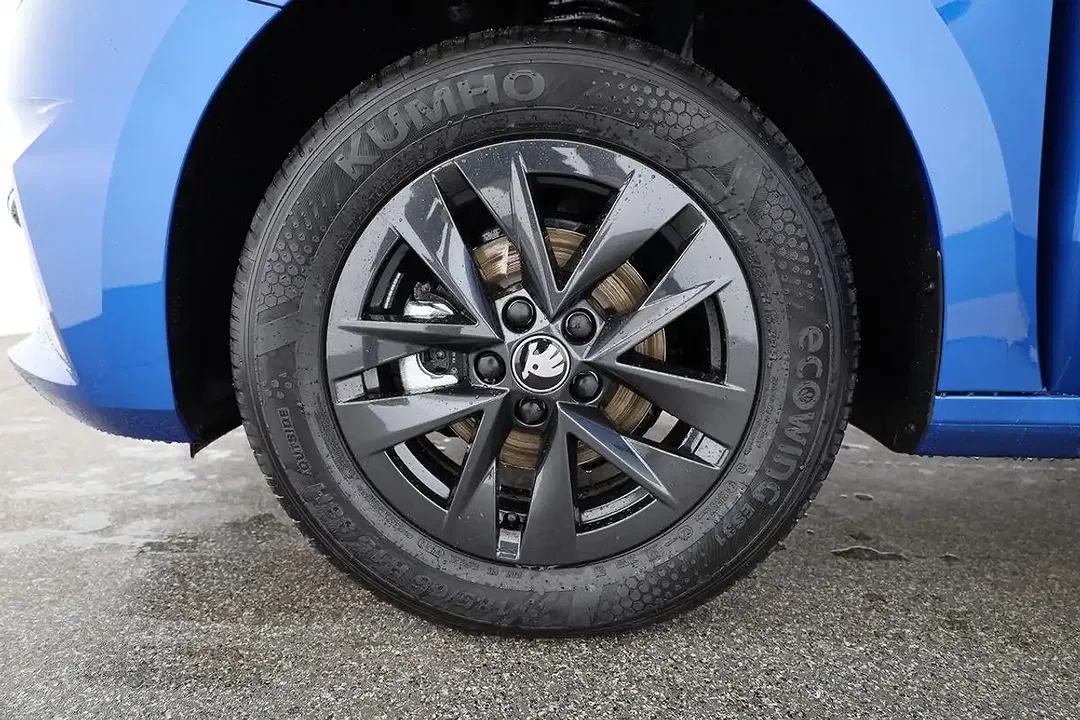Skoda Fabia - Thumbnail 12