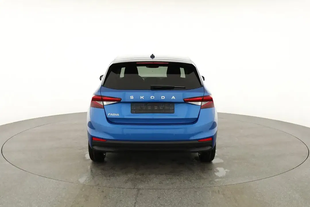 Skoda Fabia - Thumbnail 13