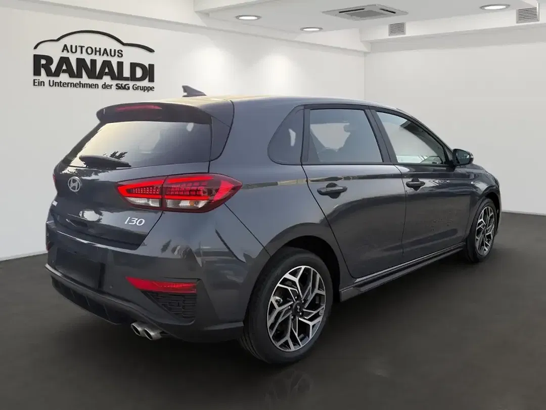 Hyundai i30 - Thumbnail 3