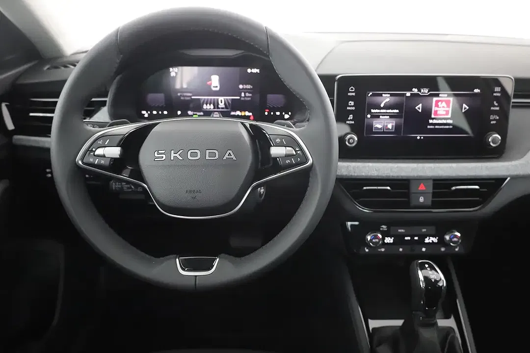 Skoda Scala - Thumbnail 9