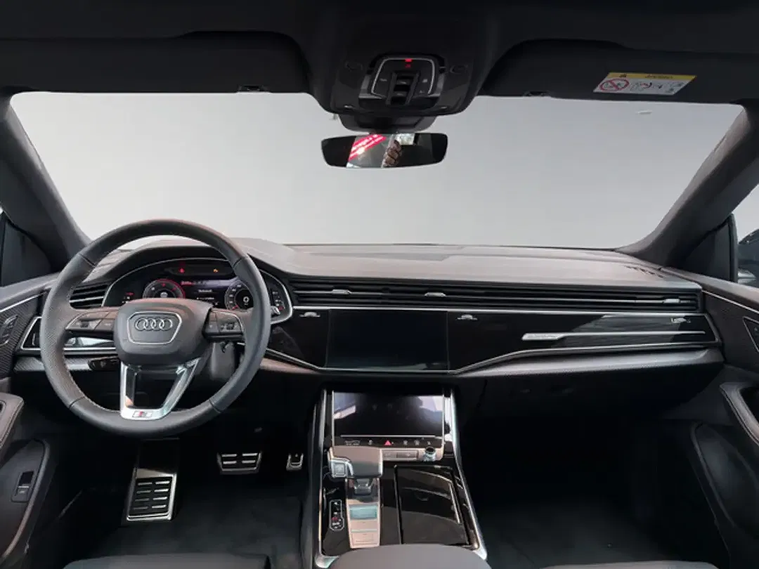 Audi Q8 - Thumbnail 15