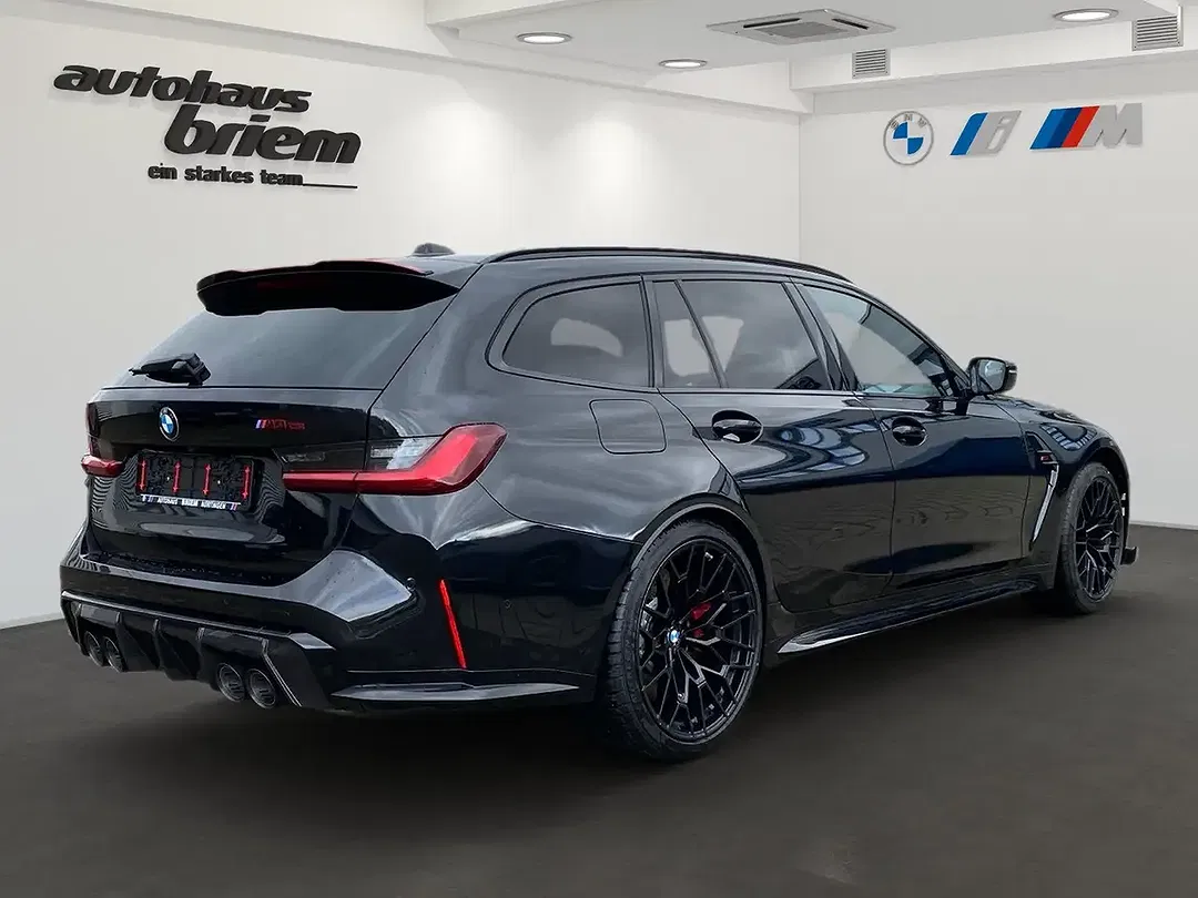 BMW M3 - Thumbnail 3