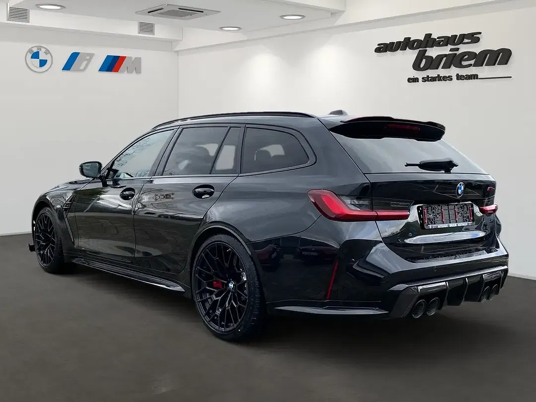 BMW M3 - Thumbnail 4