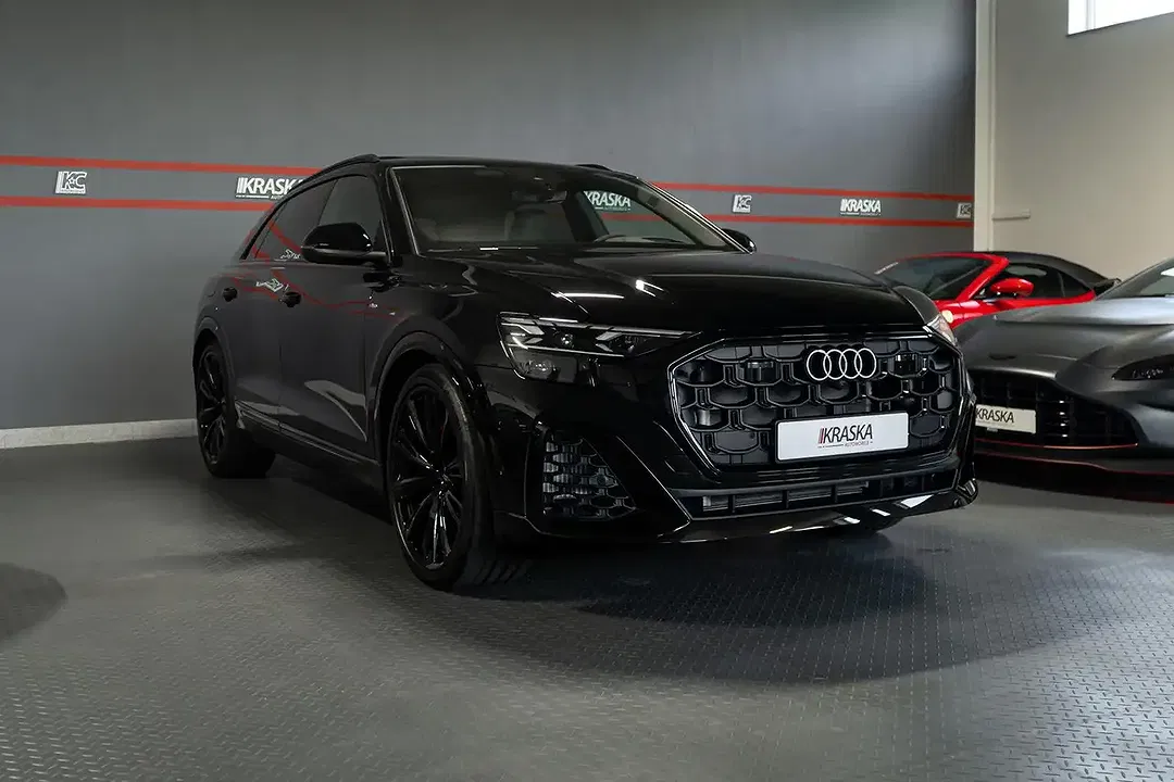 Audi Q8 - Thumbnail 5