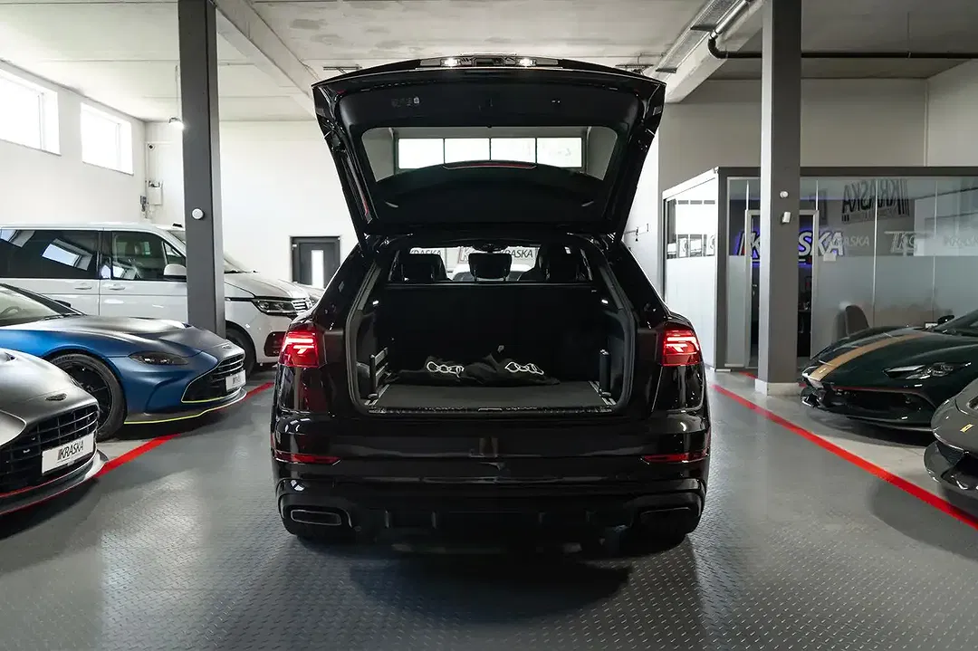 Audi Q8 - Thumbnail 7