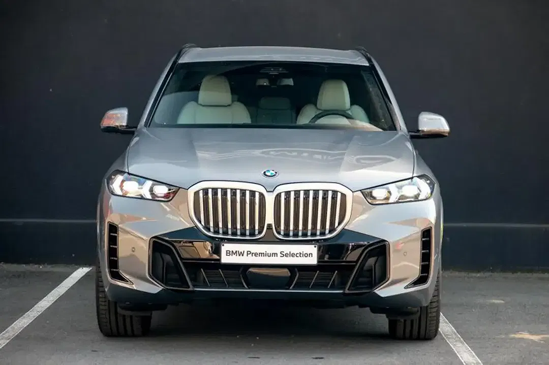 BMW X5 - Thumbnail 2