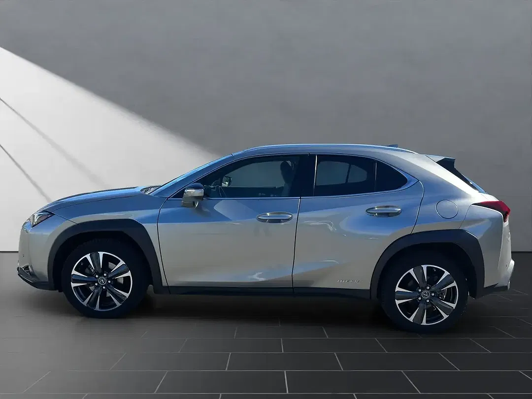 Lexus UX 250h - Thumbnail 2