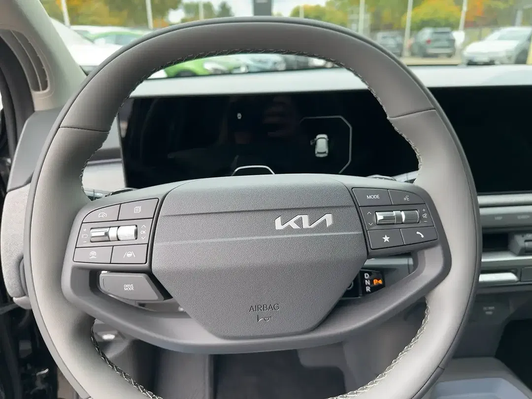 Kia EV3 - Thumbnail 12