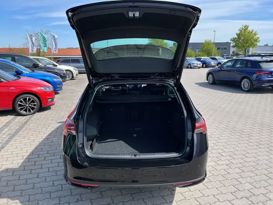 Skoda Octavia - Thumbnail 8