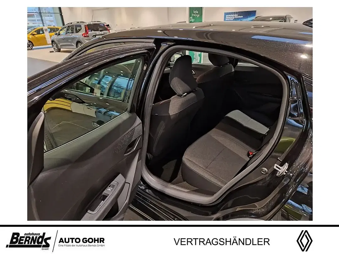 Renault Clio - Thumbnail 9