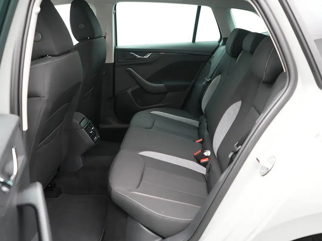 Skoda Scala - Thumbnail 14