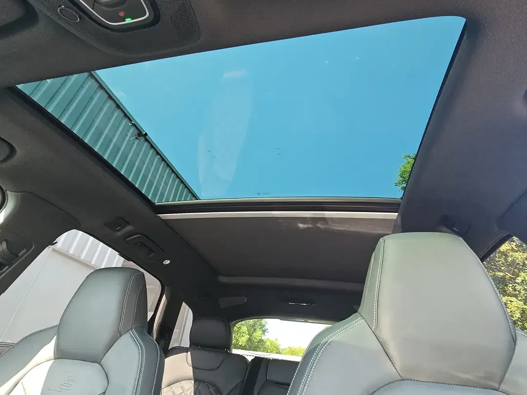 Audi SQ7 - Thumbnail 14