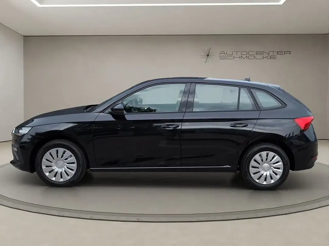 Skoda Scala - Thumbnail 2