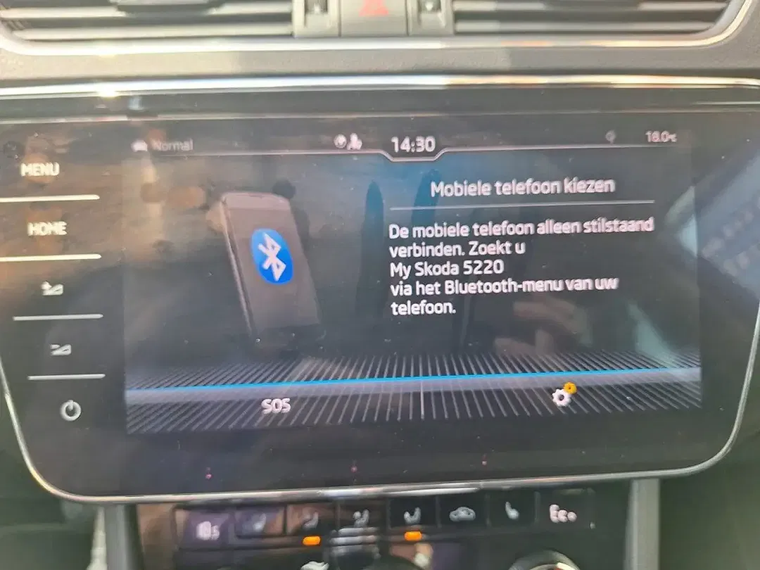 Skoda Superb - Thumbnail 10