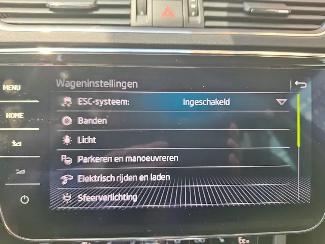 Skoda Superb - Thumbnail 15