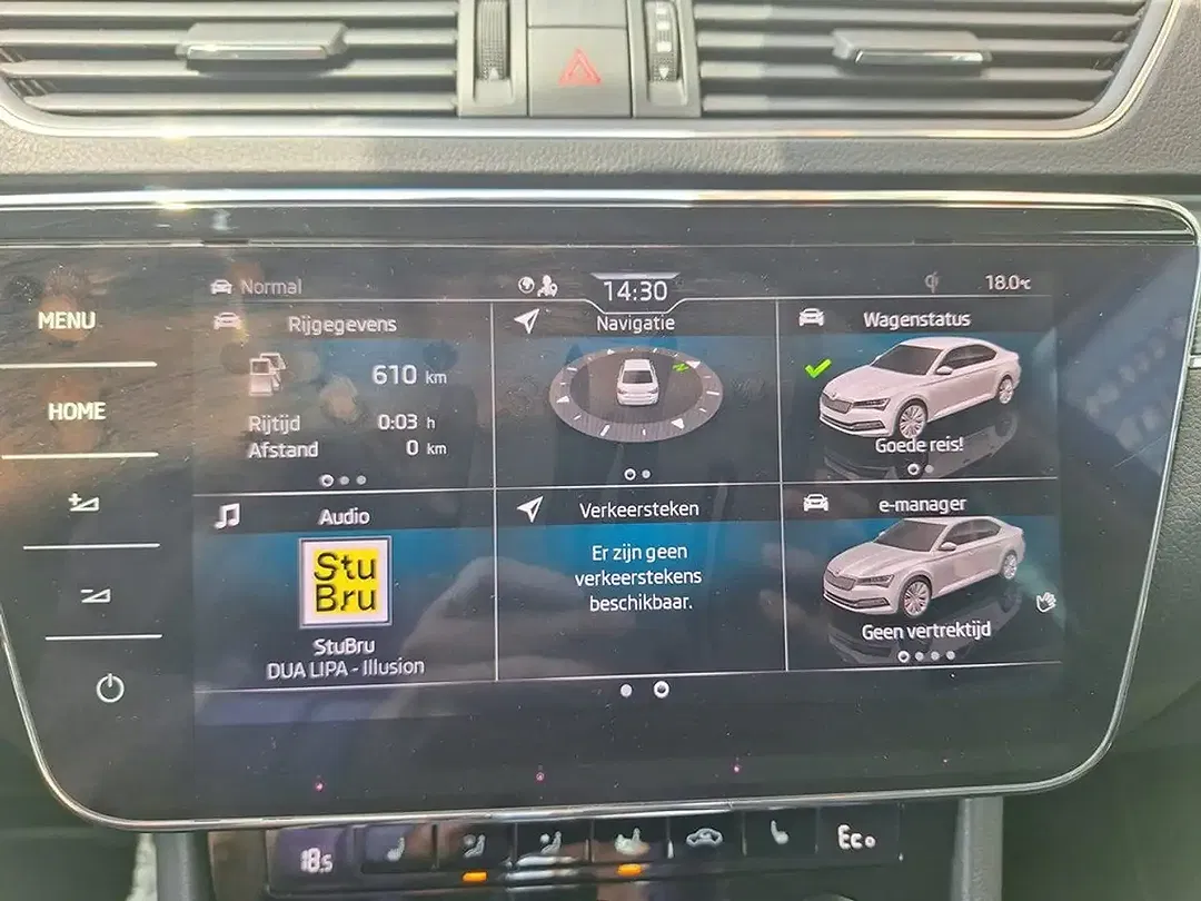 Skoda Superb - Thumbnail 18