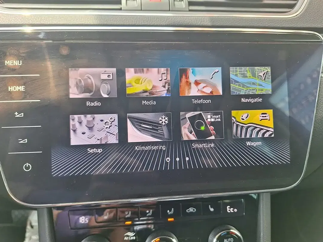 Skoda Superb - Thumbnail 19
