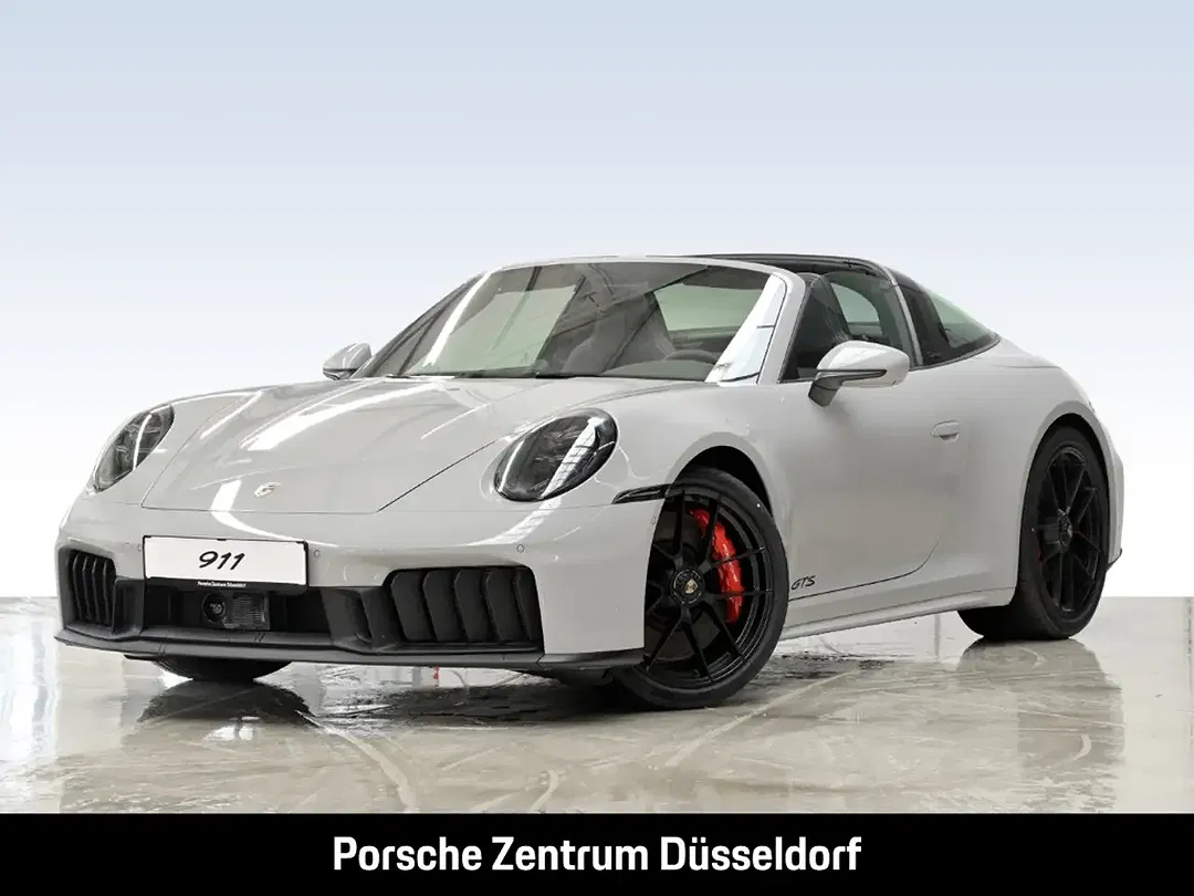 Porsche 992 - Thumbnail 1