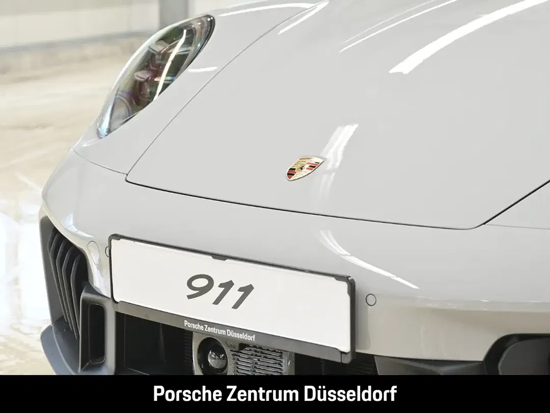 Porsche 992 - Thumbnail 7