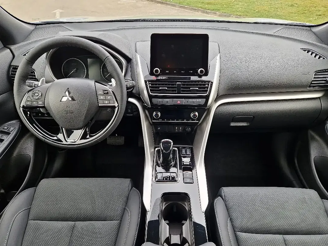 Mitsubishi Eclipse Cross - Thumbnail 13