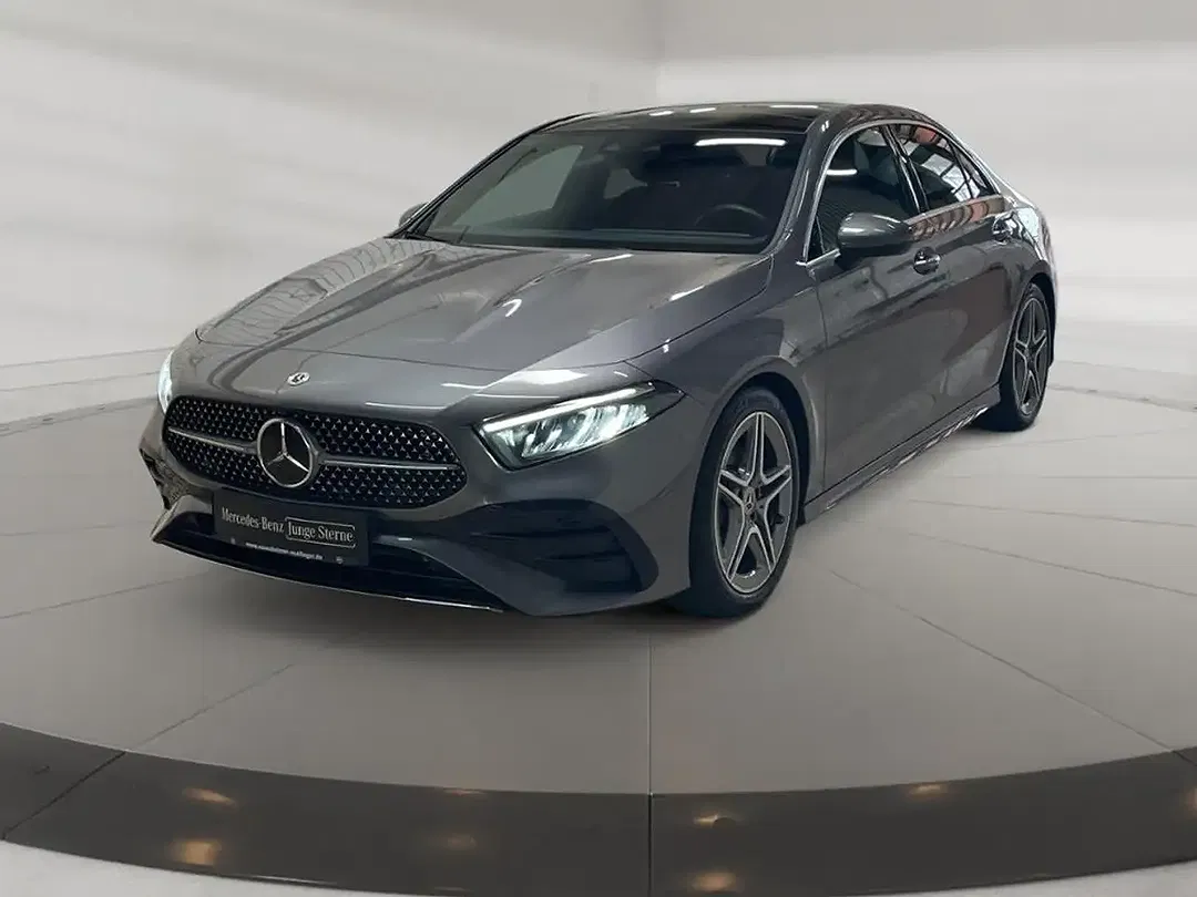 Mercedes-Benz A 200 - Thumbnail 2