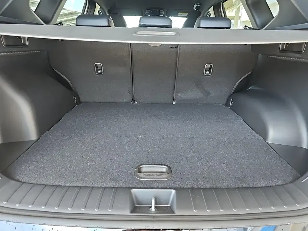 Hyundai TUCSON - Thumbnail 12