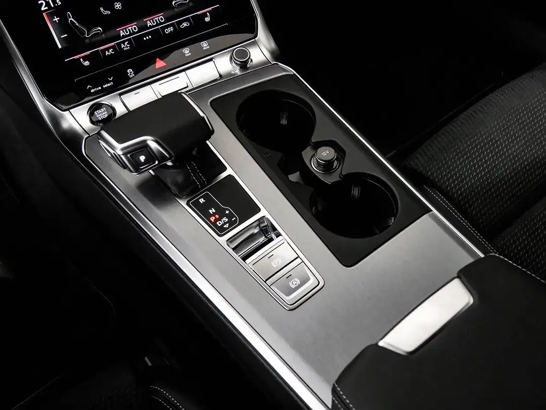 Audi A6 - Thumbnail 15