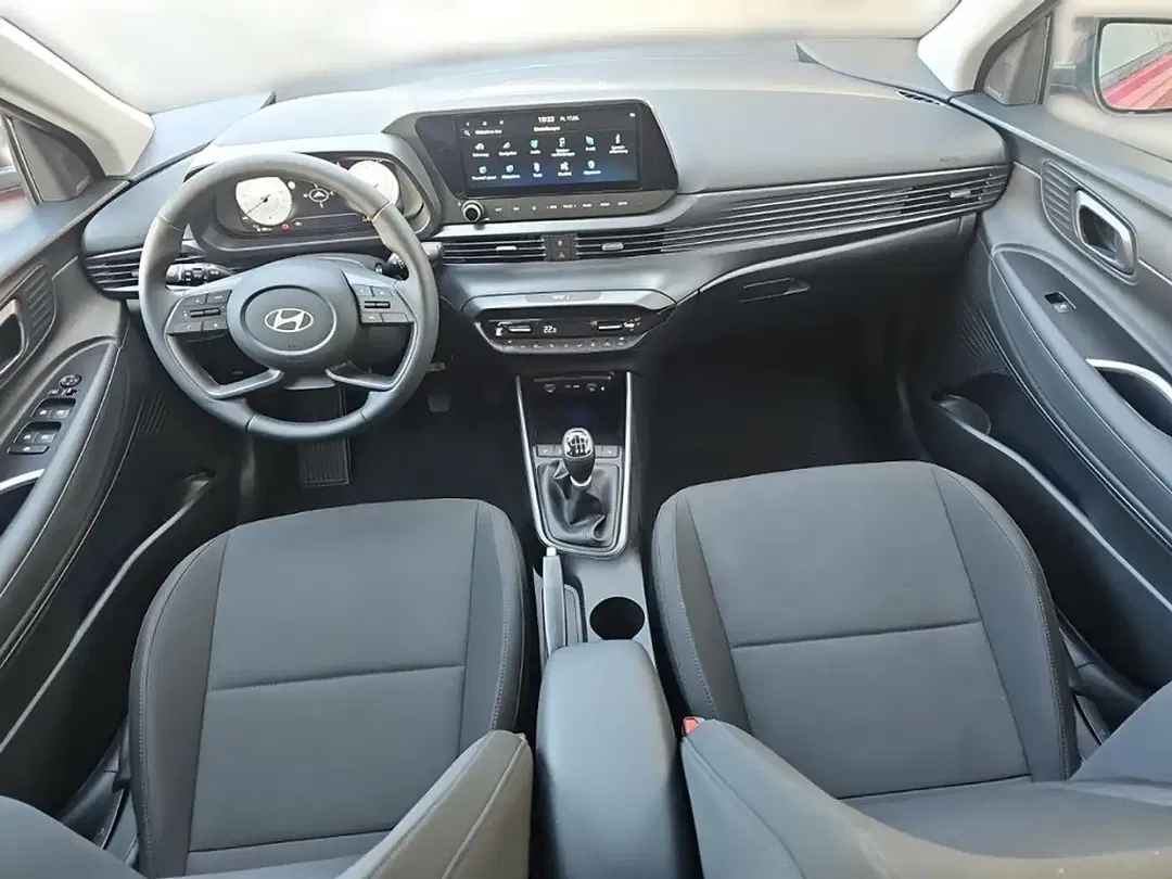 Hyundai i20 - Thumbnail 11