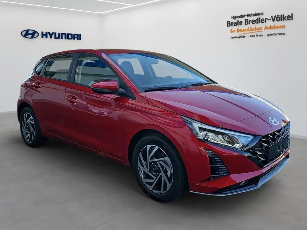 Hyundai i20 - Thumbnail 2