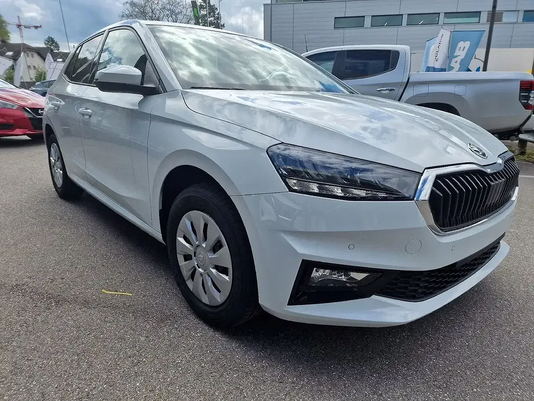 Skoda Fabia - Thumbnail 1