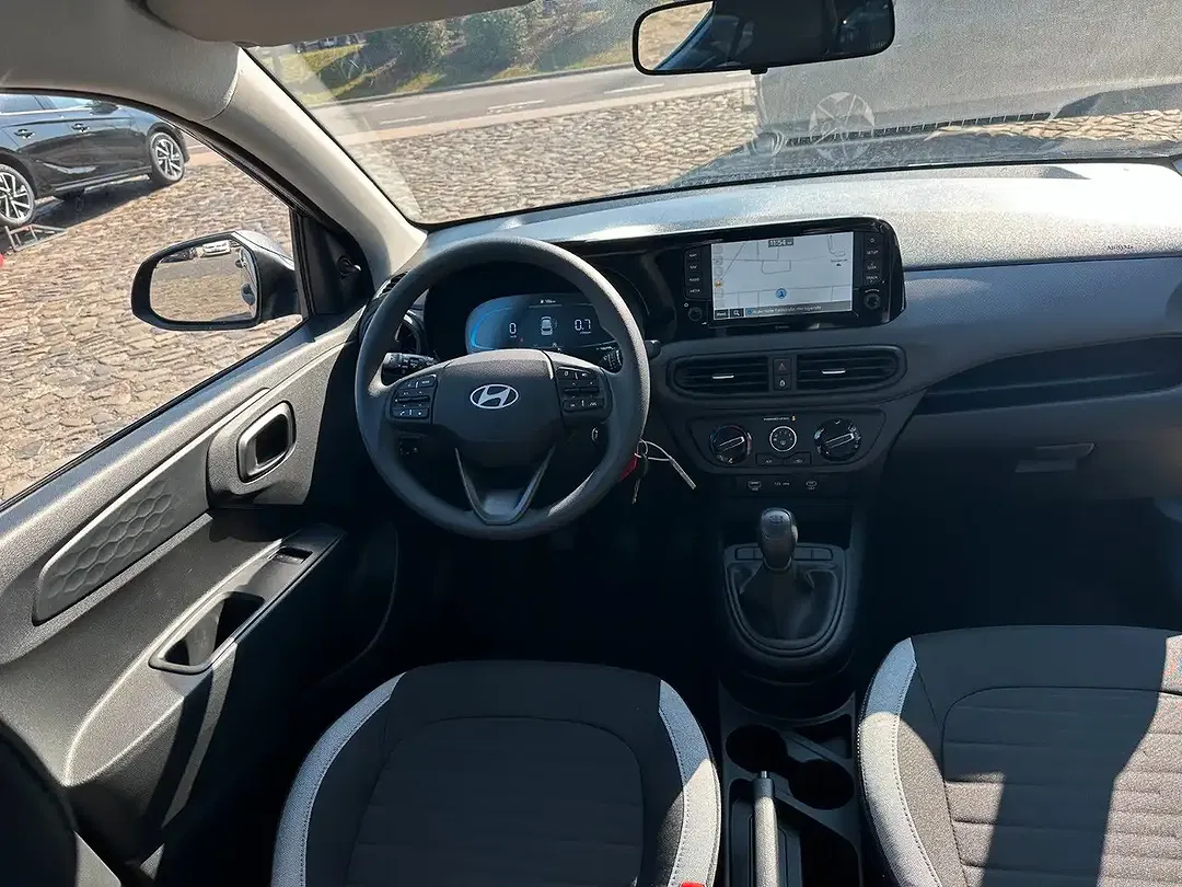 Hyundai i10 - Thumbnail 8