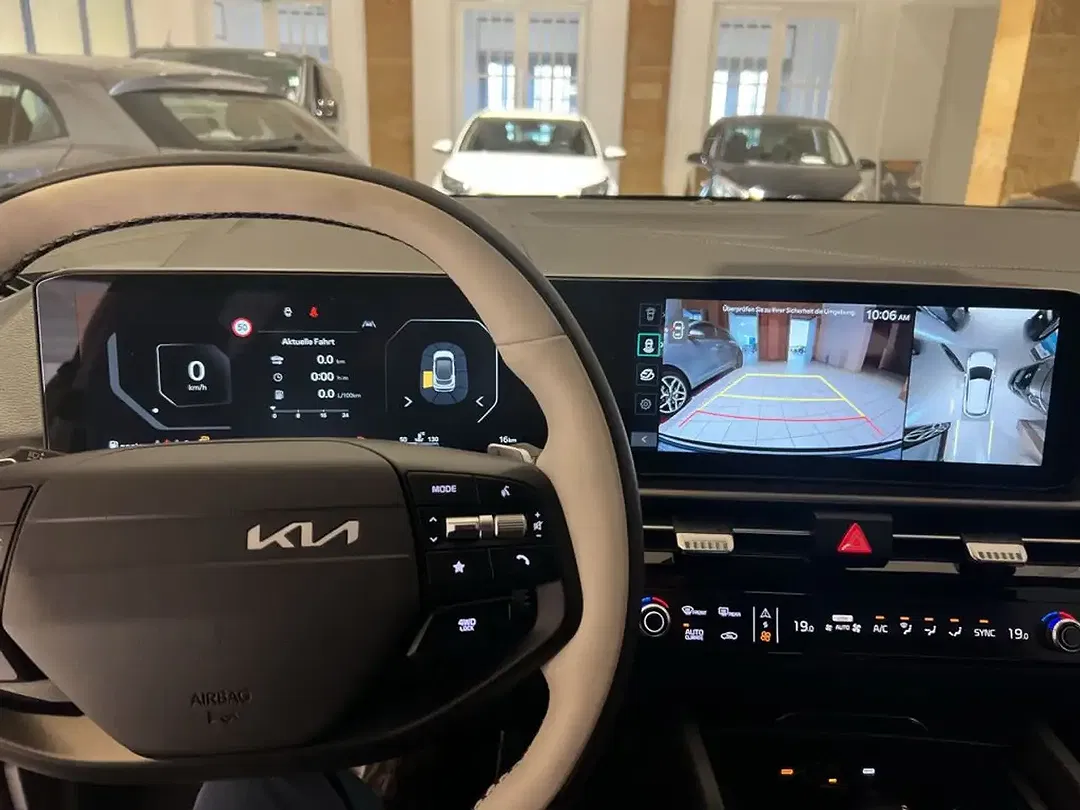 Kia Sportage - Thumbnail 13