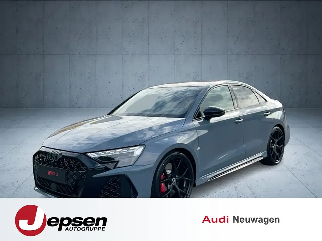 Audi RS3 - Thumbnail 1