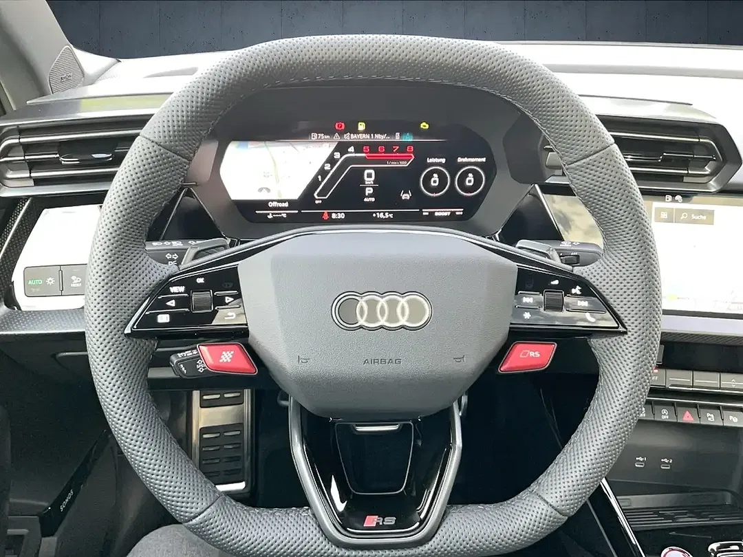 Audi RS3 - Thumbnail 11