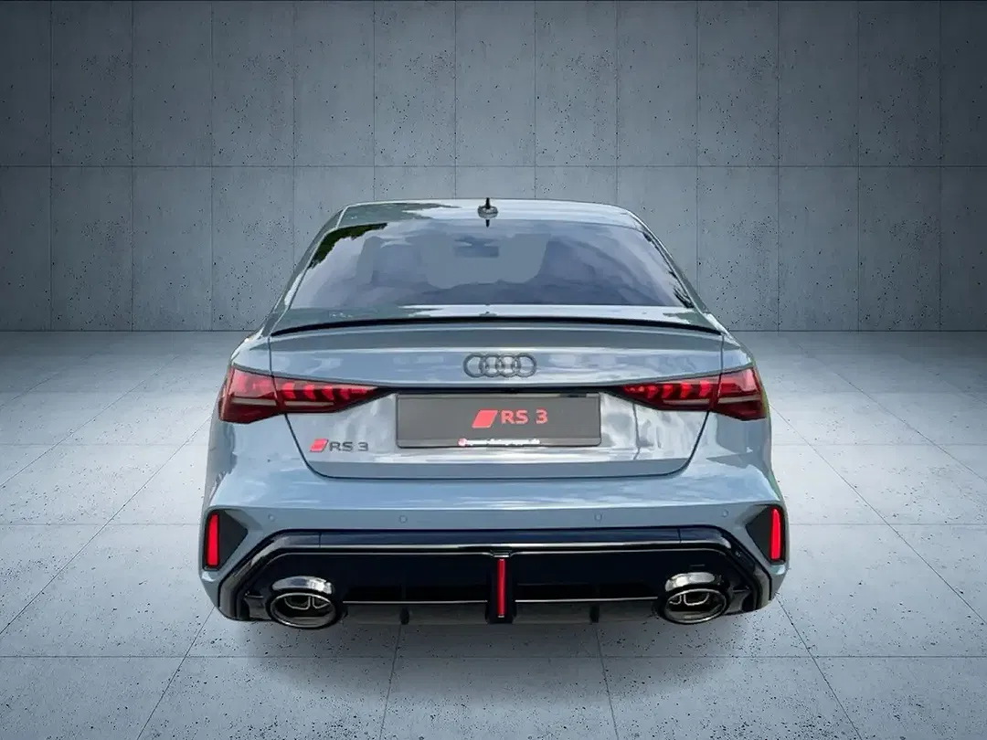 Audi RS3 - Thumbnail 5