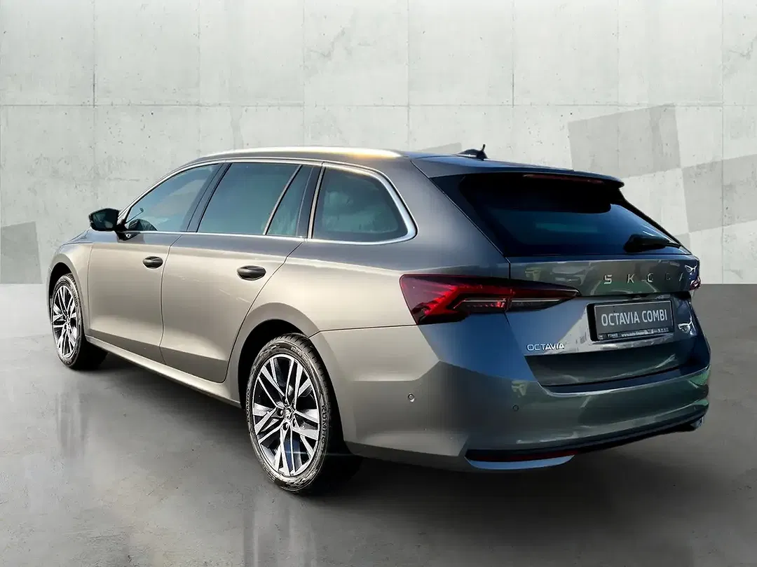 Skoda Octavia - Thumbnail 3