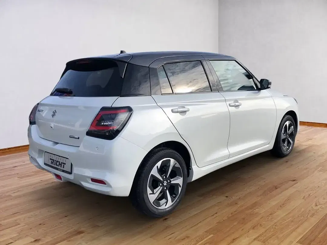 Suzuki Swift - Thumbnail 4