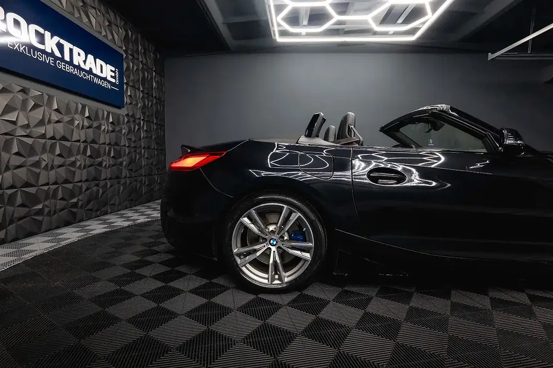 BMW Z4 - Thumbnail 15