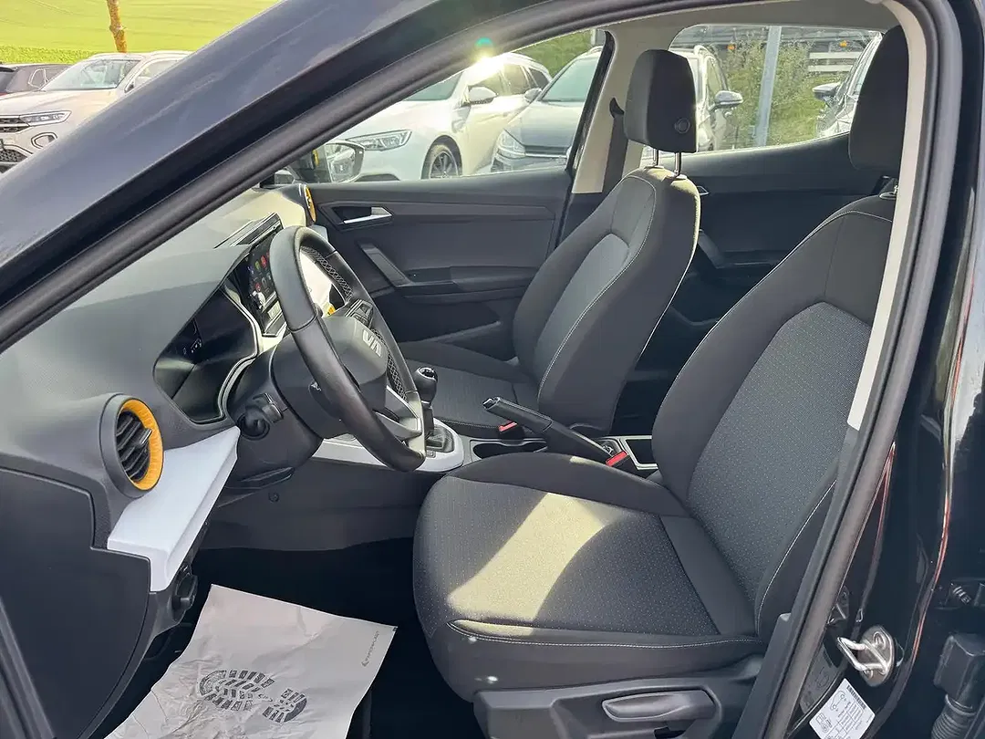 SEAT Arona - Thumbnail 7