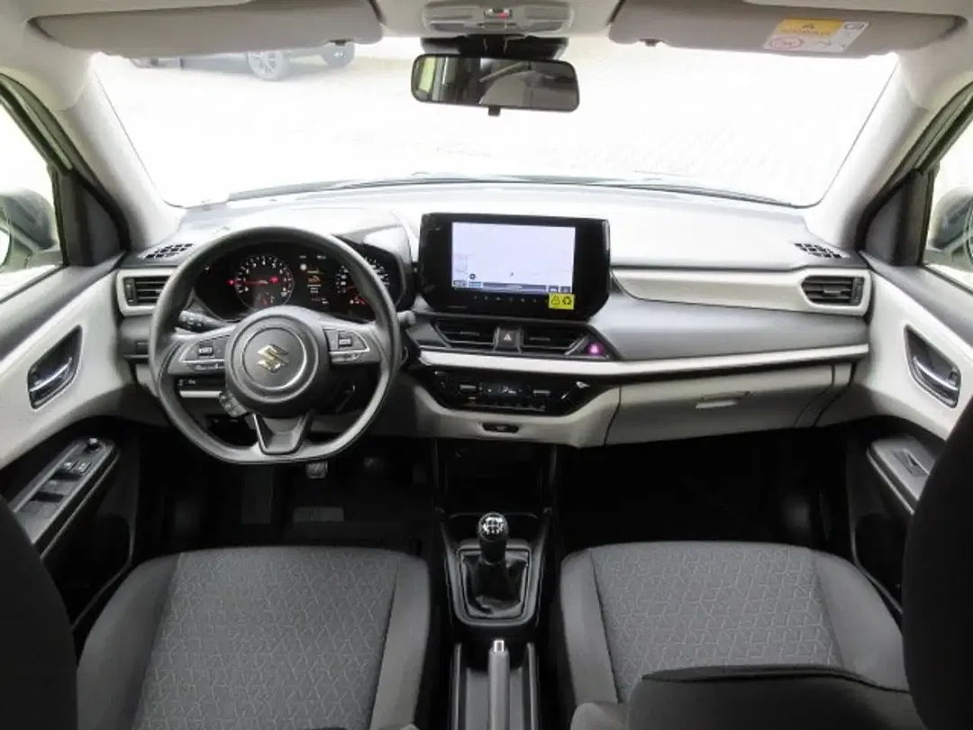 Suzuki Swift - Thumbnail 13