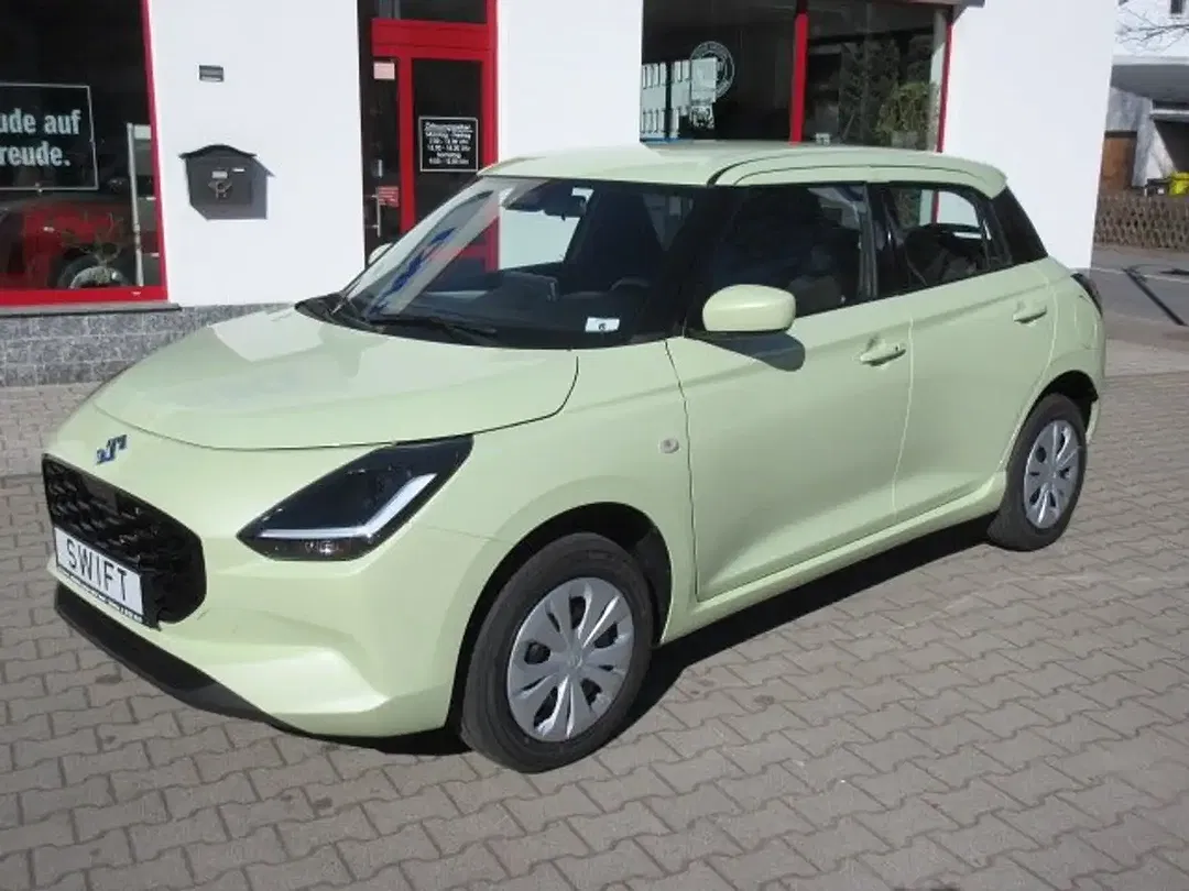 Suzuki Swift - Thumbnail 2