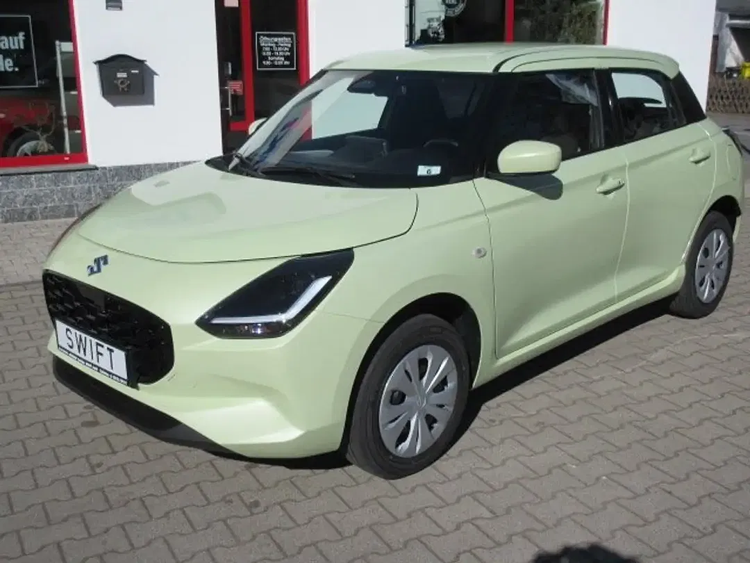 Suzuki Swift - Thumbnail 4