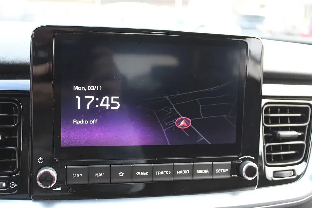 Kia Stonic - Thumbnail 13
