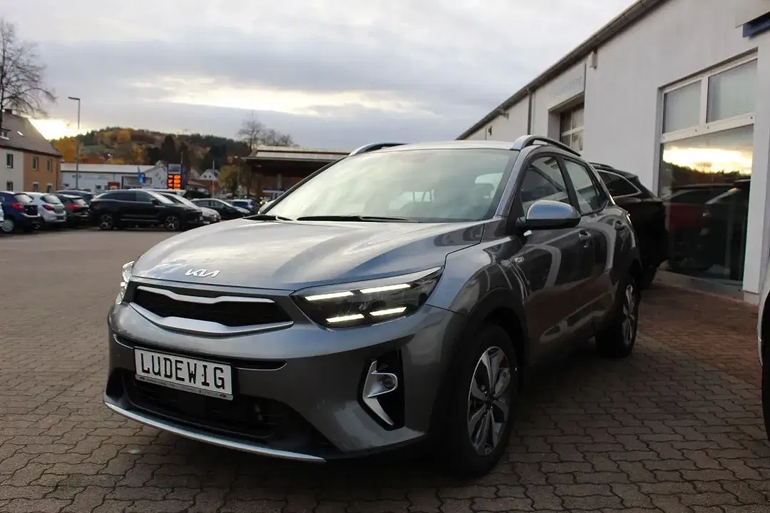 Kia Stonic - Thumbnail 5