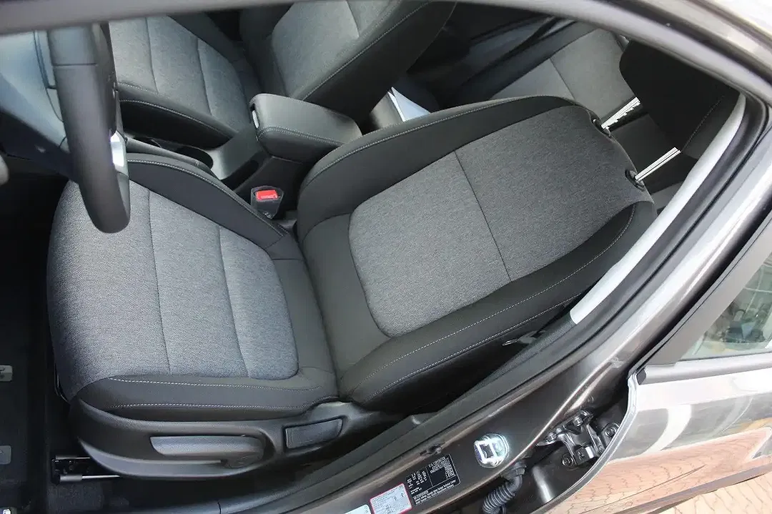 Kia Stonic - Thumbnail 7