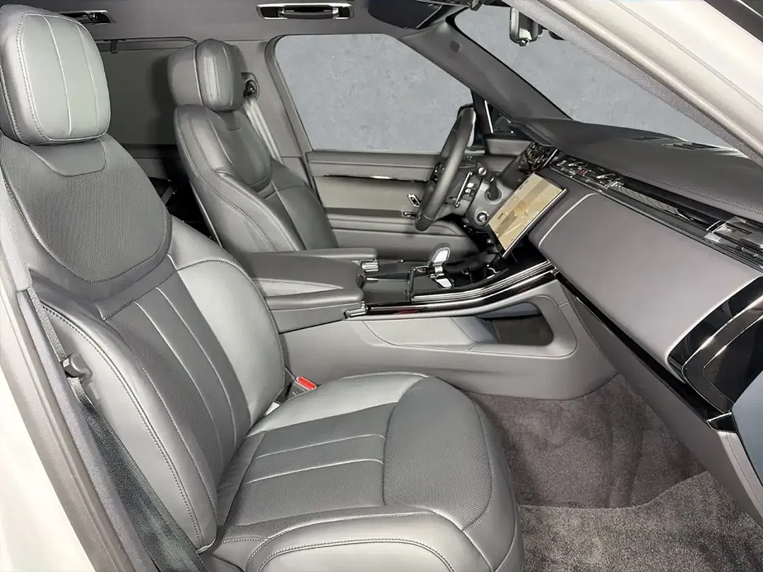 Land Rover Range Rover Sport - Thumbnail 3