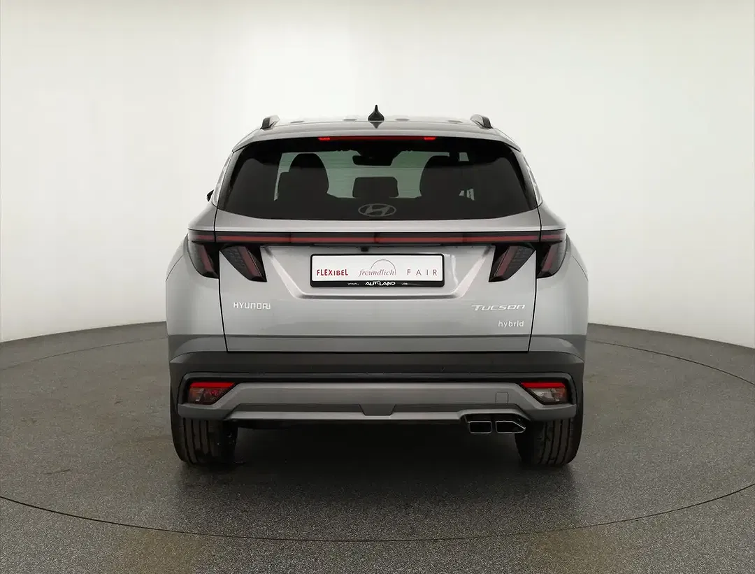 Hyundai TUCSON - Thumbnail 3
