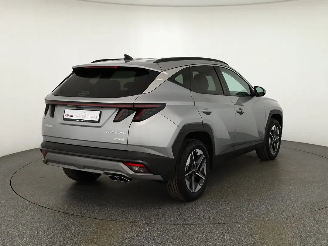 Hyundai TUCSON - Thumbnail 4