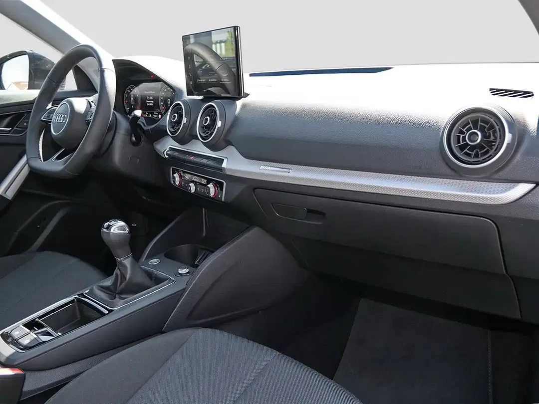 Audi Q2 - Thumbnail 8